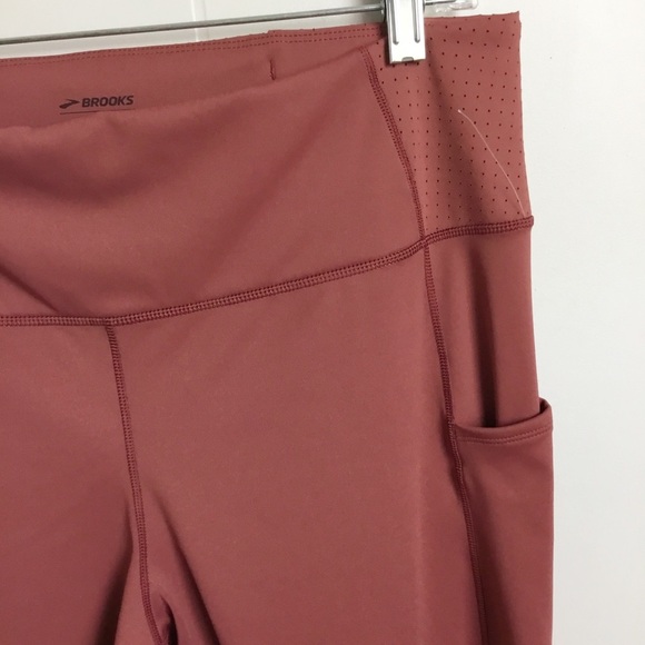 Brooks Run Happy 7/8 Tight Pants Size XL Pockets NWOT Gym - Picture 4 of 9